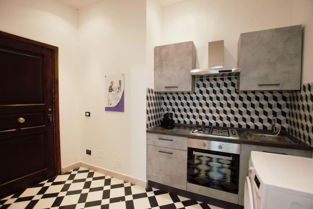 In Center Benni Appartement Palermo Buitenkant foto