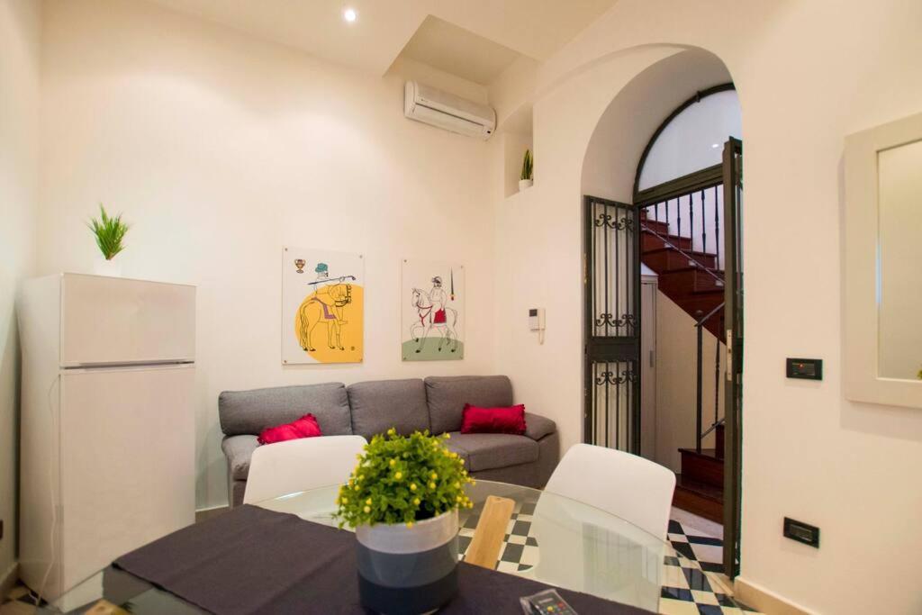 In Center Benni Appartement Palermo Buitenkant foto